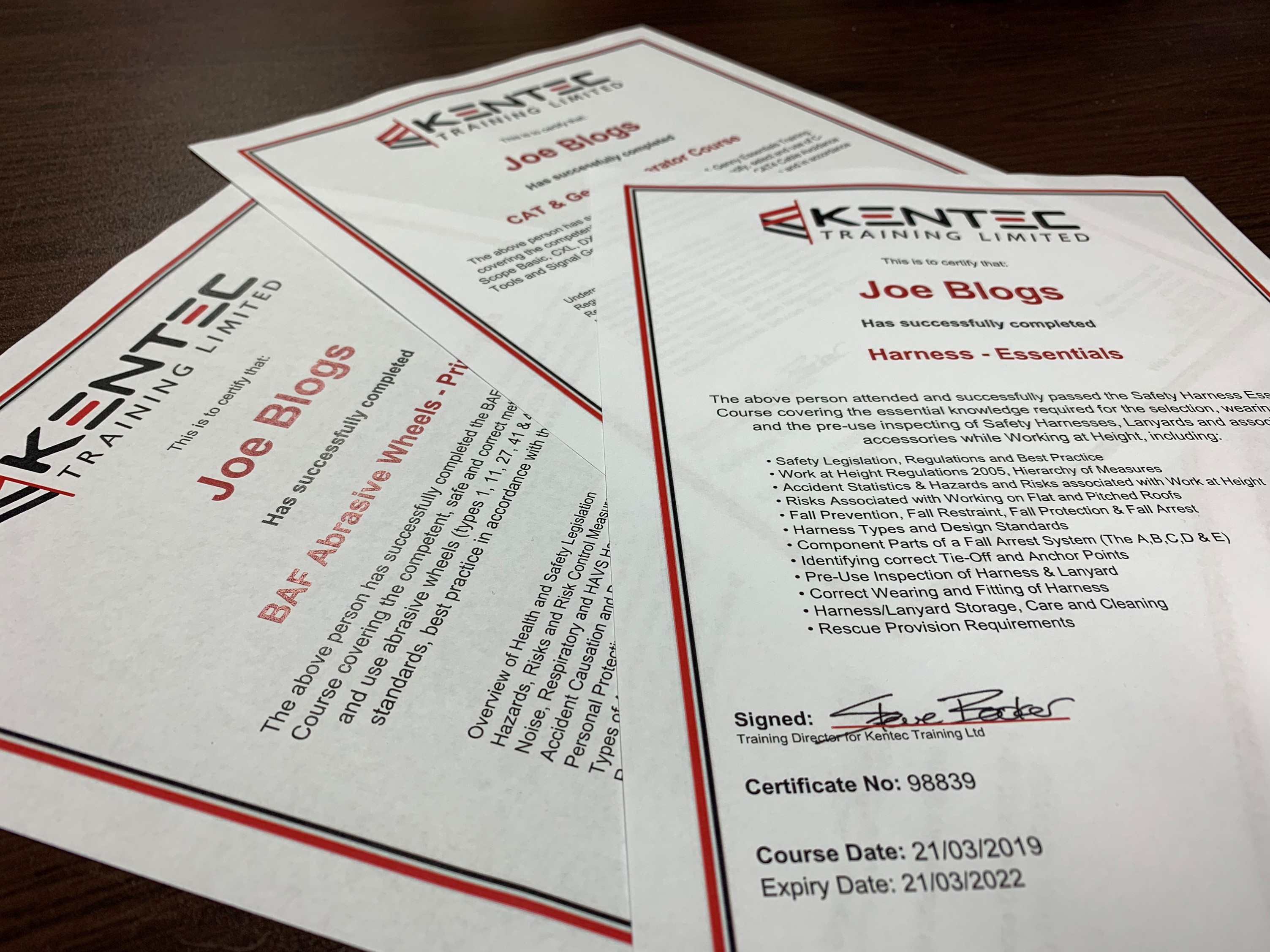 1St March 2019 Kentec Training Commits To Going Paperless!